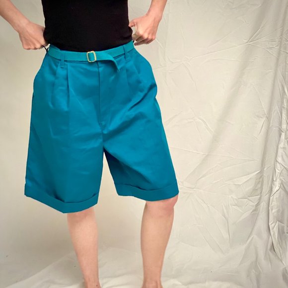 Vintage 90s Mom Style Shorts - Picture 5 of 8